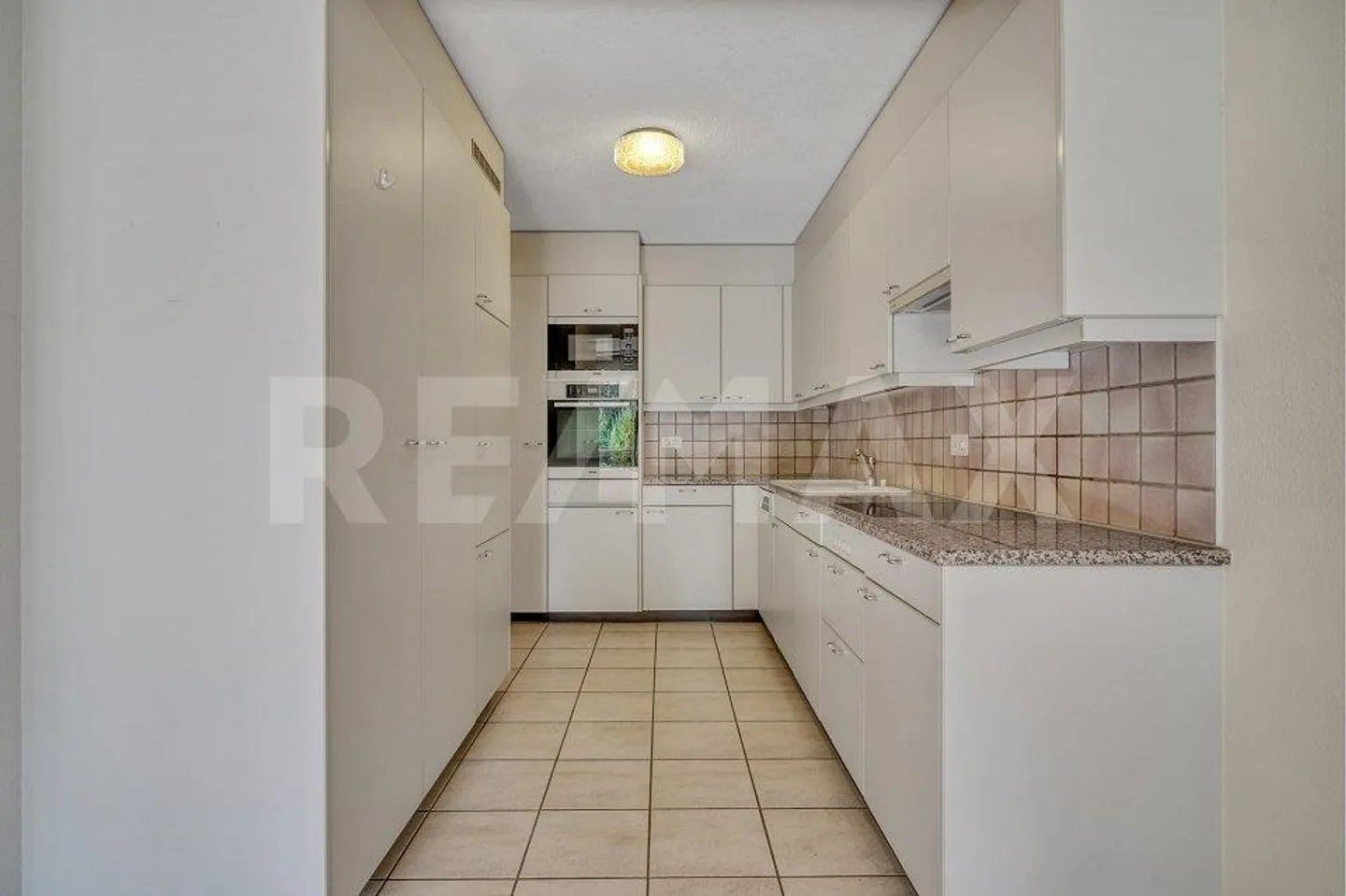 3.5 room apartment · approx. 93.5 m² · 2nd floor - Photo 2 of 5