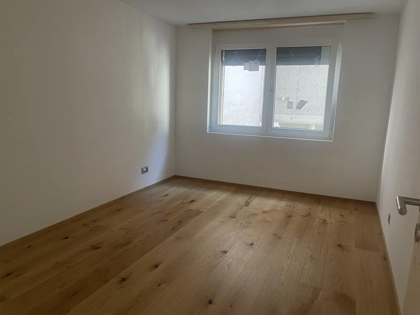 Nuovo appartamento di 2.5 locali nel centro del paese - Foto 2 di 4