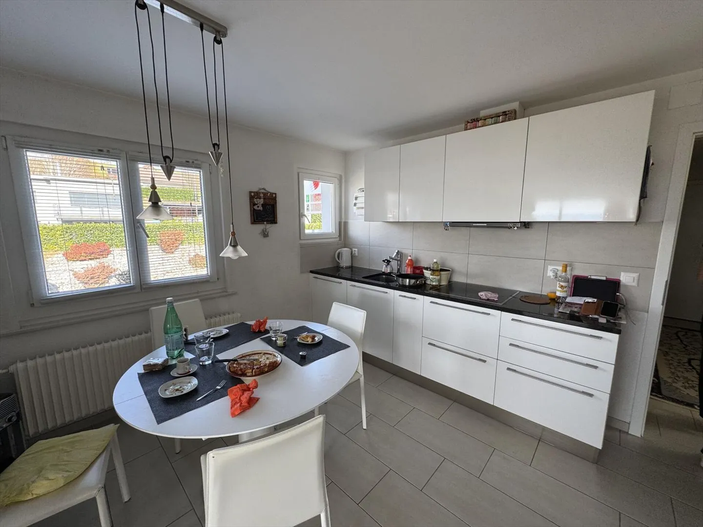 Edificio in affitto a uso misto - Foto 7 di 13