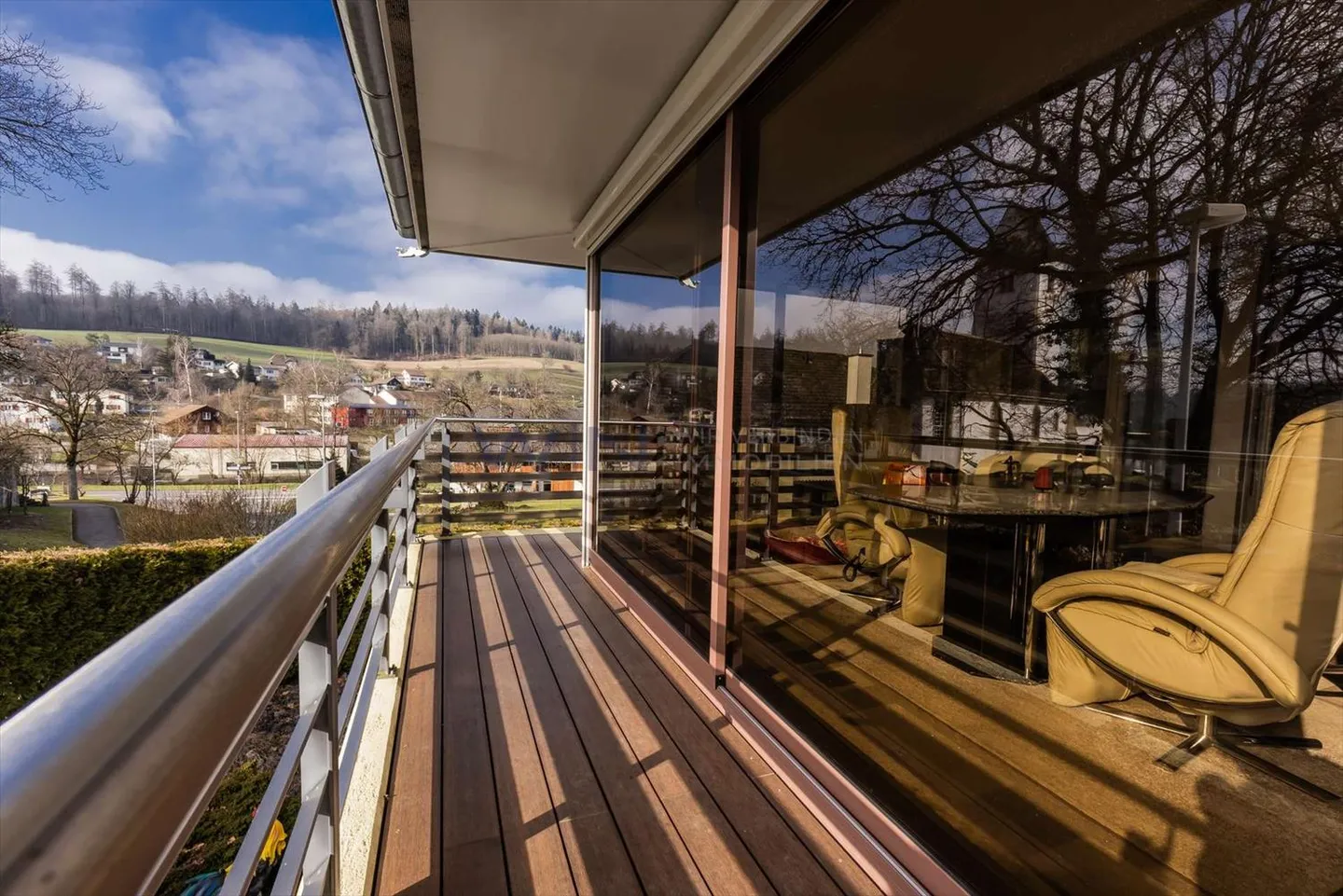 Vivre l'espace ? Élégant, réfléchi, confortable - Photo 1 sur 9