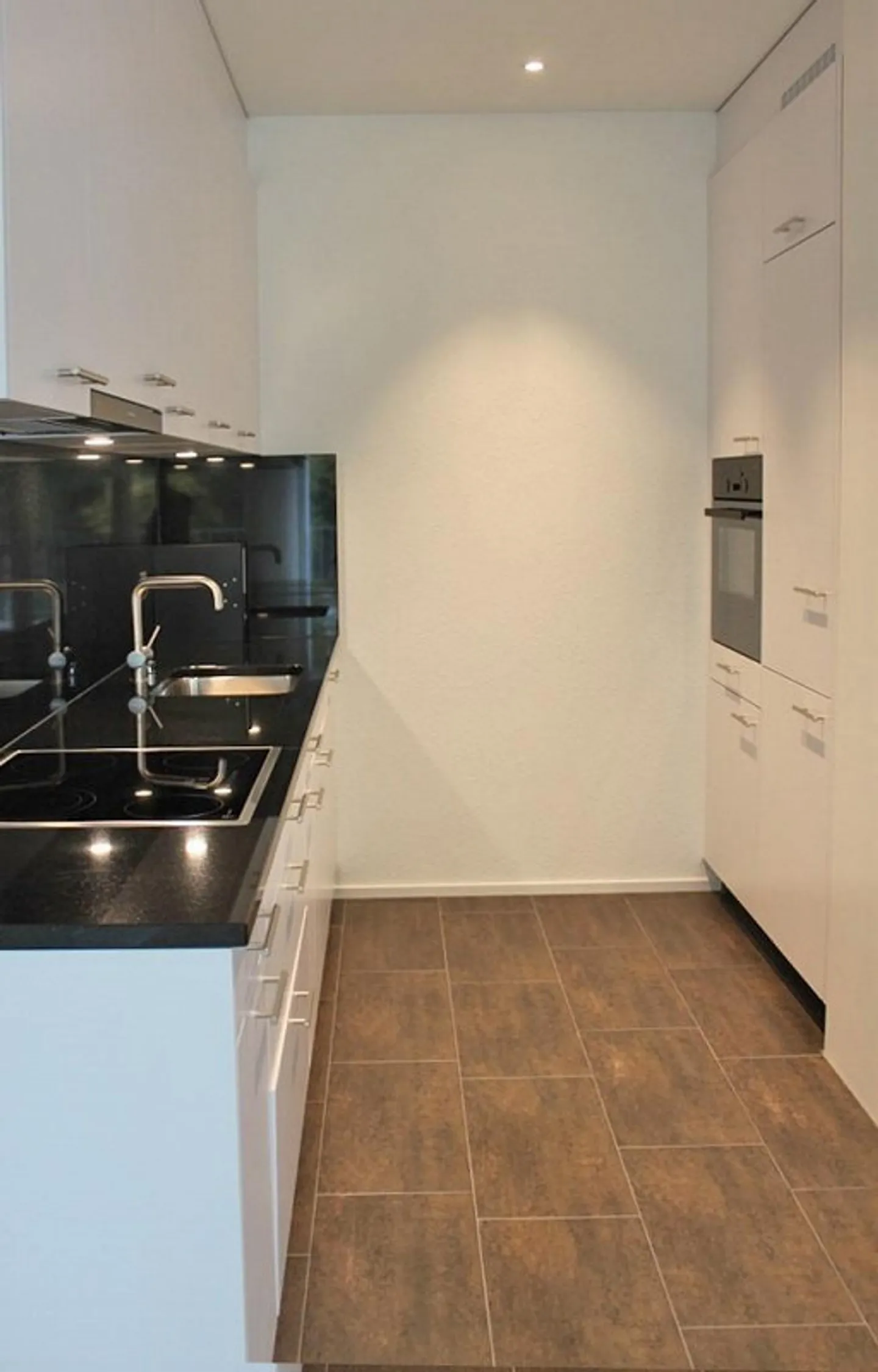 4.5 Room Apartment in Schaffhausen - Photo 2 of 8