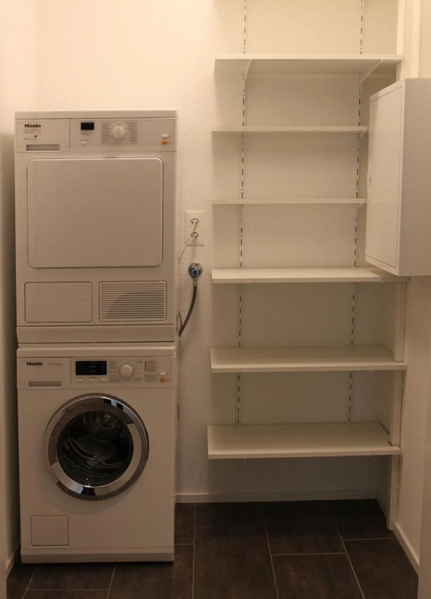 4.5 Room Apartment in Schaffhausen - Photo 6 of 8