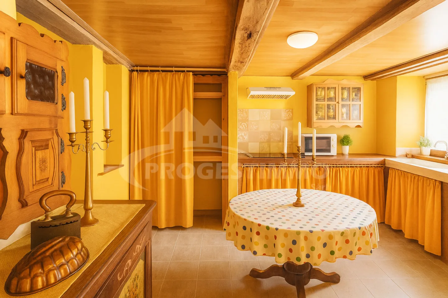 CHARM AND AUTHENTICITY: HOUSE IN THE CENTER OF THE VILLAGE - Photo 1 of 12