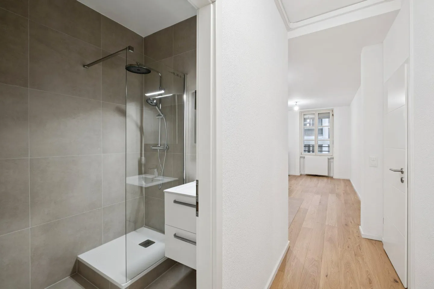 Appartamento Incantevole con Camino - Foto 4 di 4