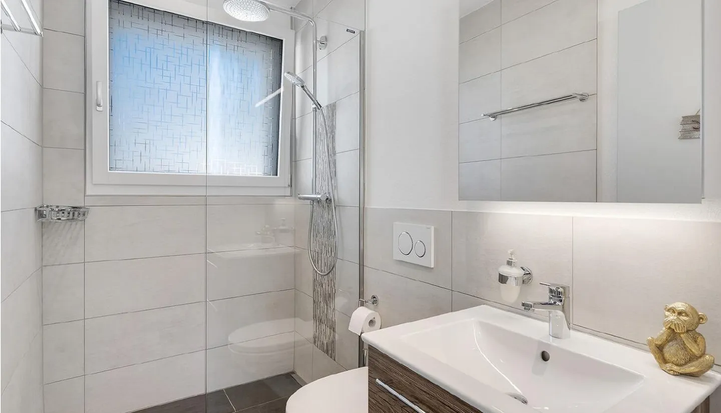 Appartement penthouse exclusif avec 2 terrasses et vue sur la verdure - Photo 5 sur 7