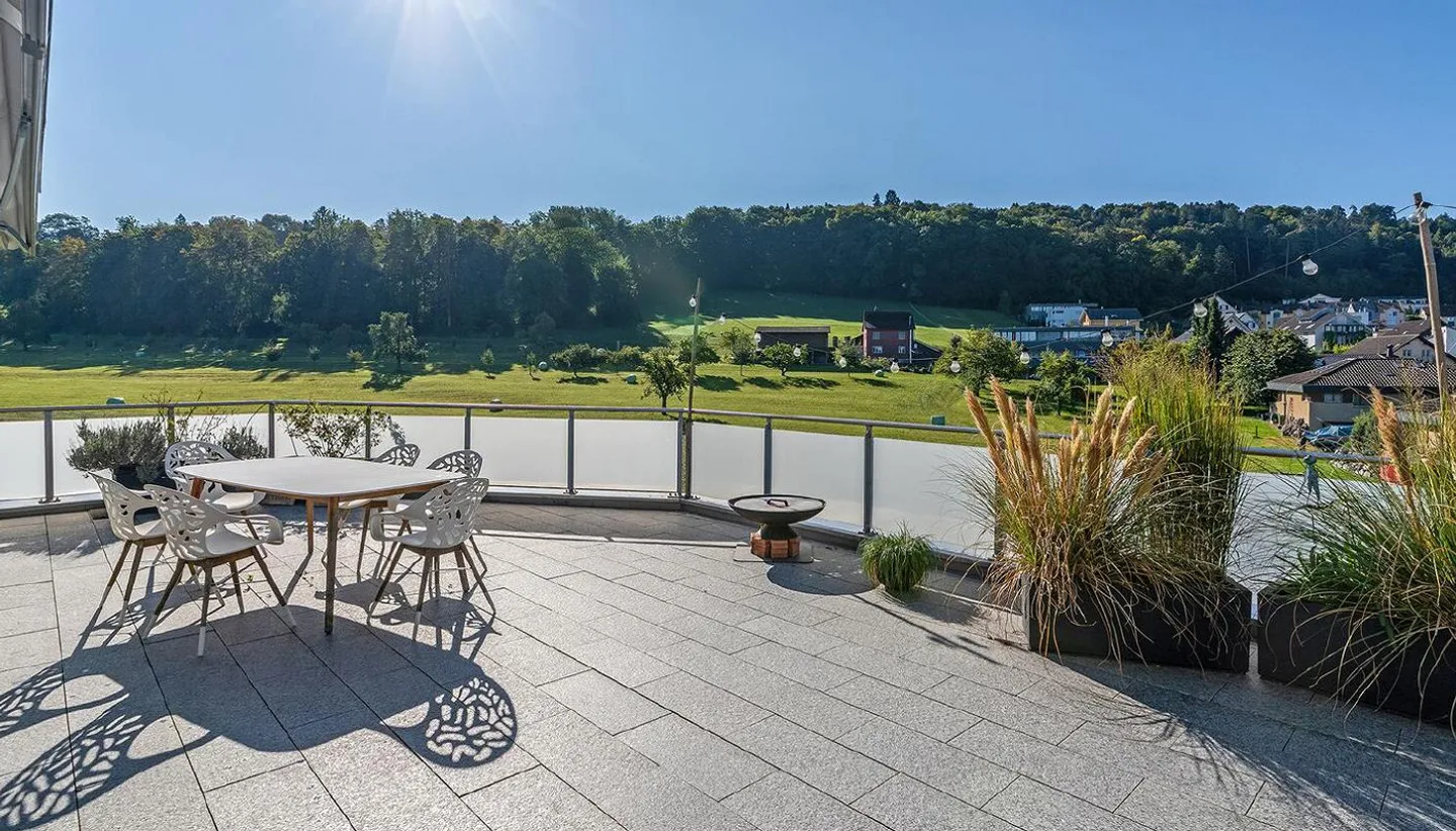 Appartement penthouse exclusif avec 2 terrasses et vue sur la verdure - Photo 6 sur 7
