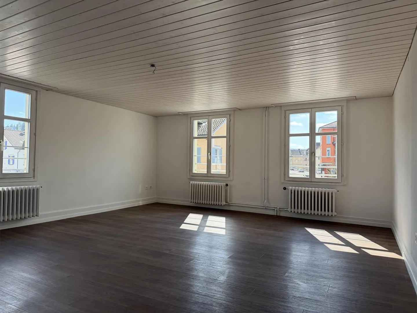 Charmante Wohnung in Gossau - Foto 1 von 16