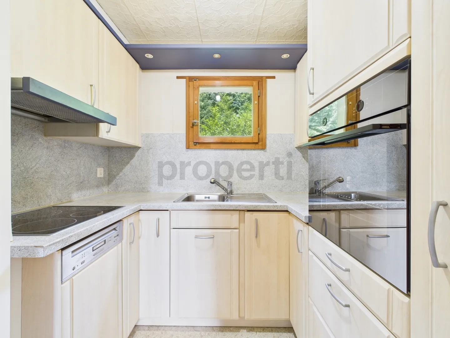 Unique chalet-house with garden, view and discretion in an idyllic natural setting in Montavon (JU) - Photo 6 of 13