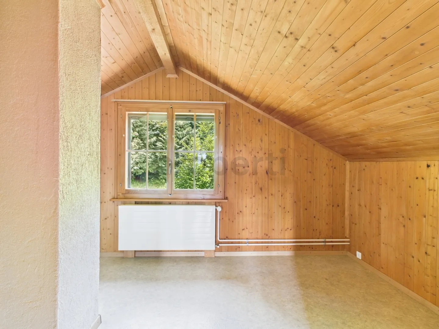 Unique chalet-house with garden, view and discretion in an idyllic natural setting in Montavon (JU) - Photo 11 of 13