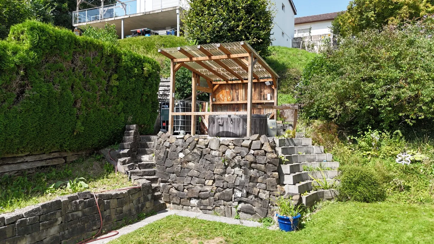 Modern 5.5-room single-family house with a view of Eiger, Mönch & Jungfrau - Photo 16 of 19