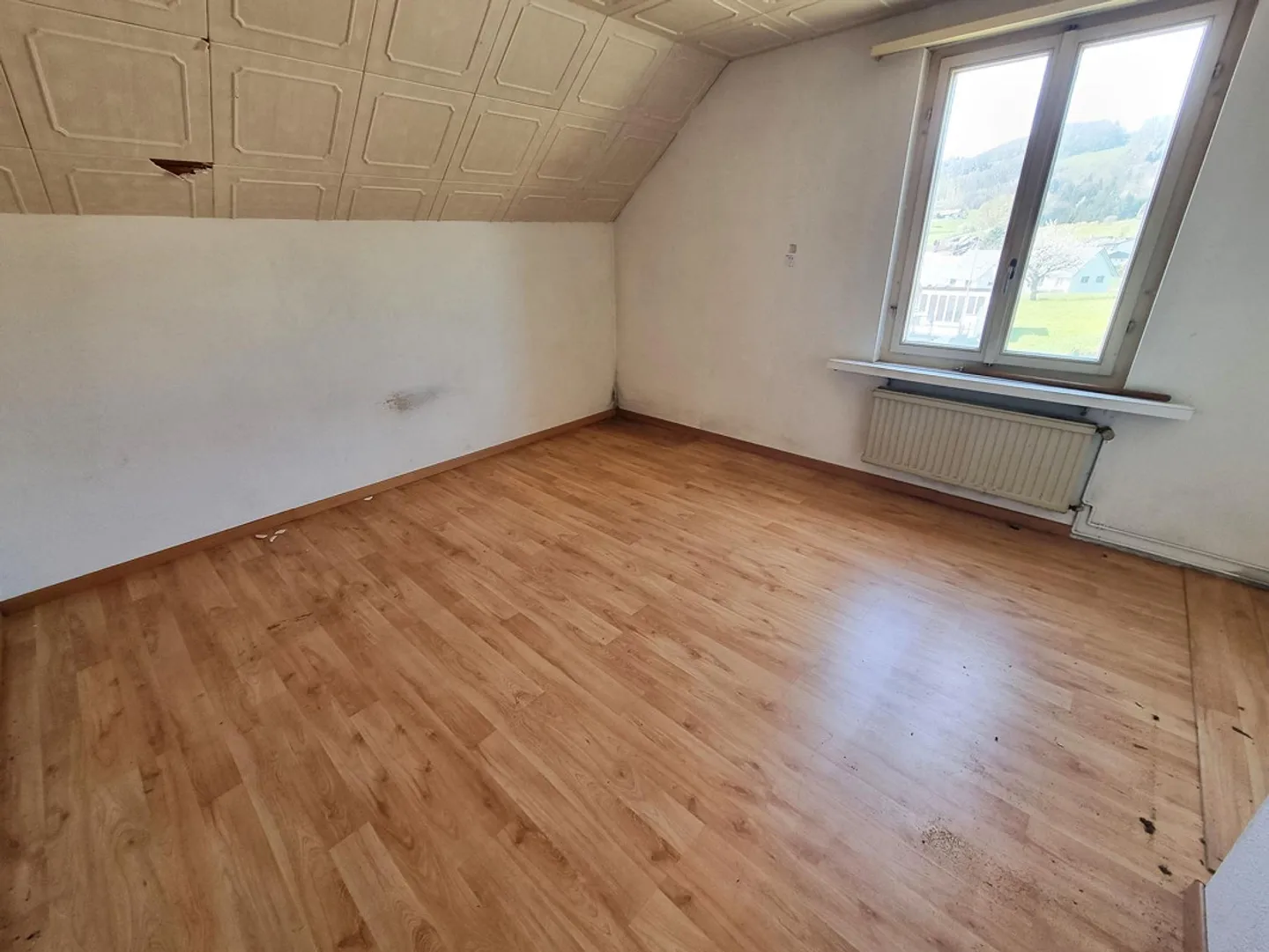 Maison individuelle avec bonne substance - aménagement entièrement à votre goût - Photo 4 sur 7