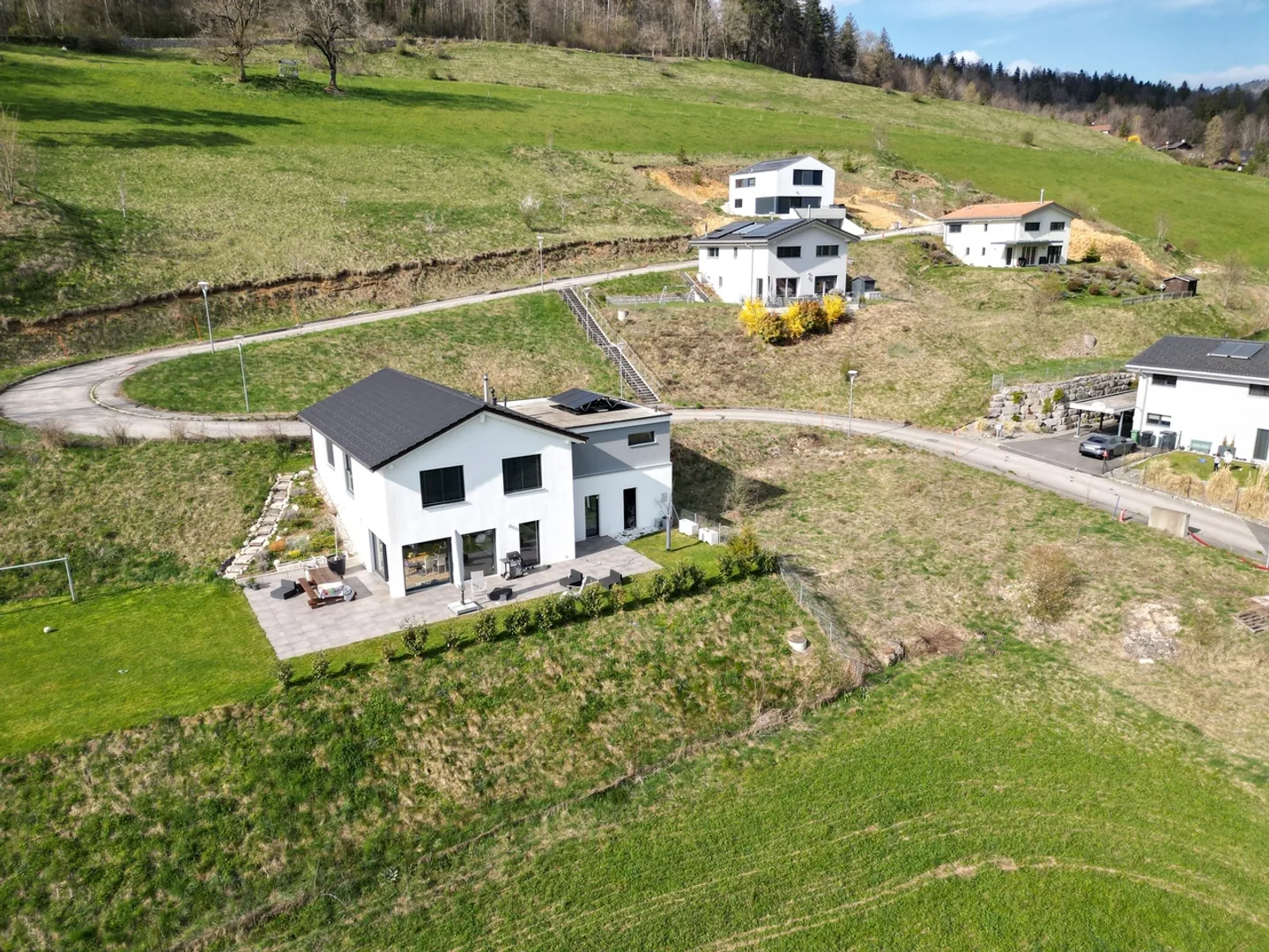 Casa singola in affitto - Foto 6 di 9