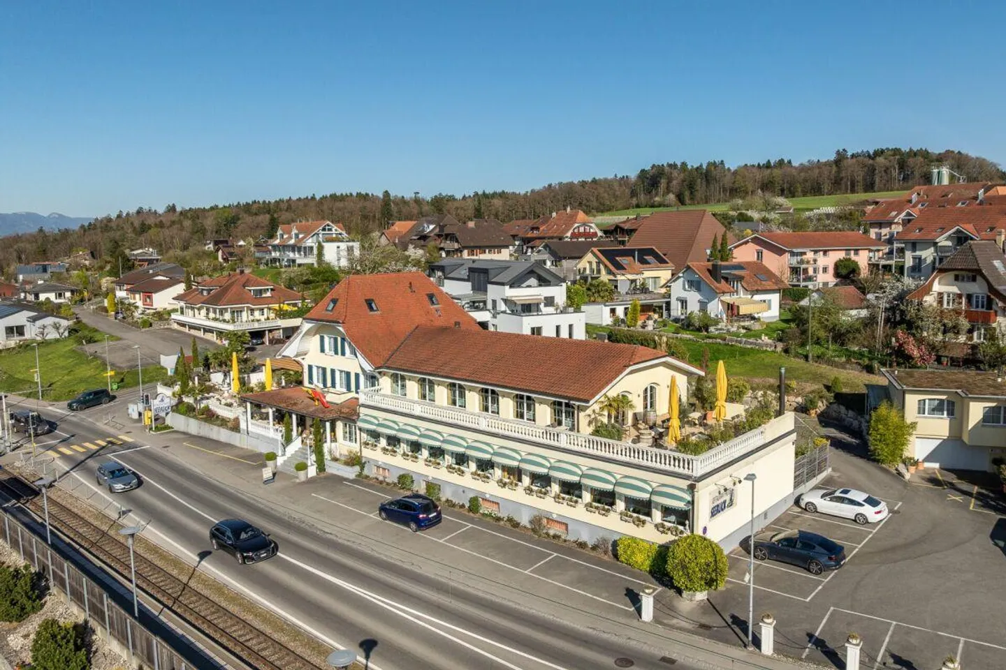 Hotel Restaurant Seeblick & Hotel Pavillon - Ein einzigartiges Immo... - Foto 1 von 30