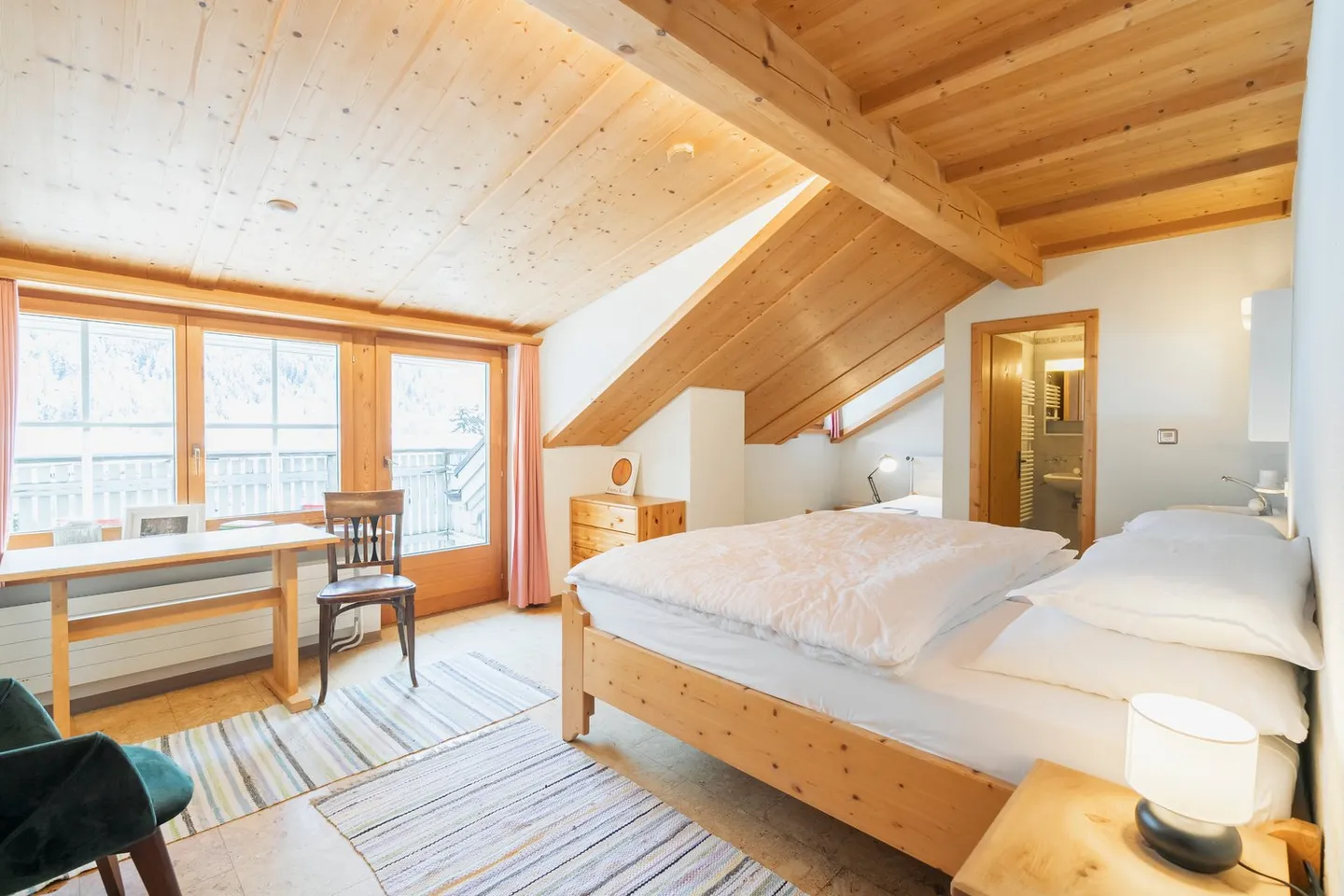 Historisch und heimelig an attraktiver Lage mit zusätzlichem Potenzial - Foto 7 von 10