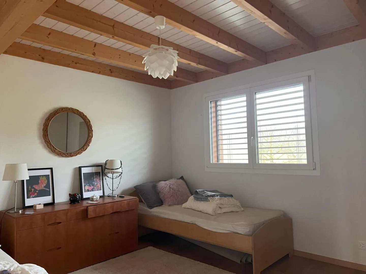 Bellissima casa adiacente in un contesto idilliaco - Foto 8 di 13