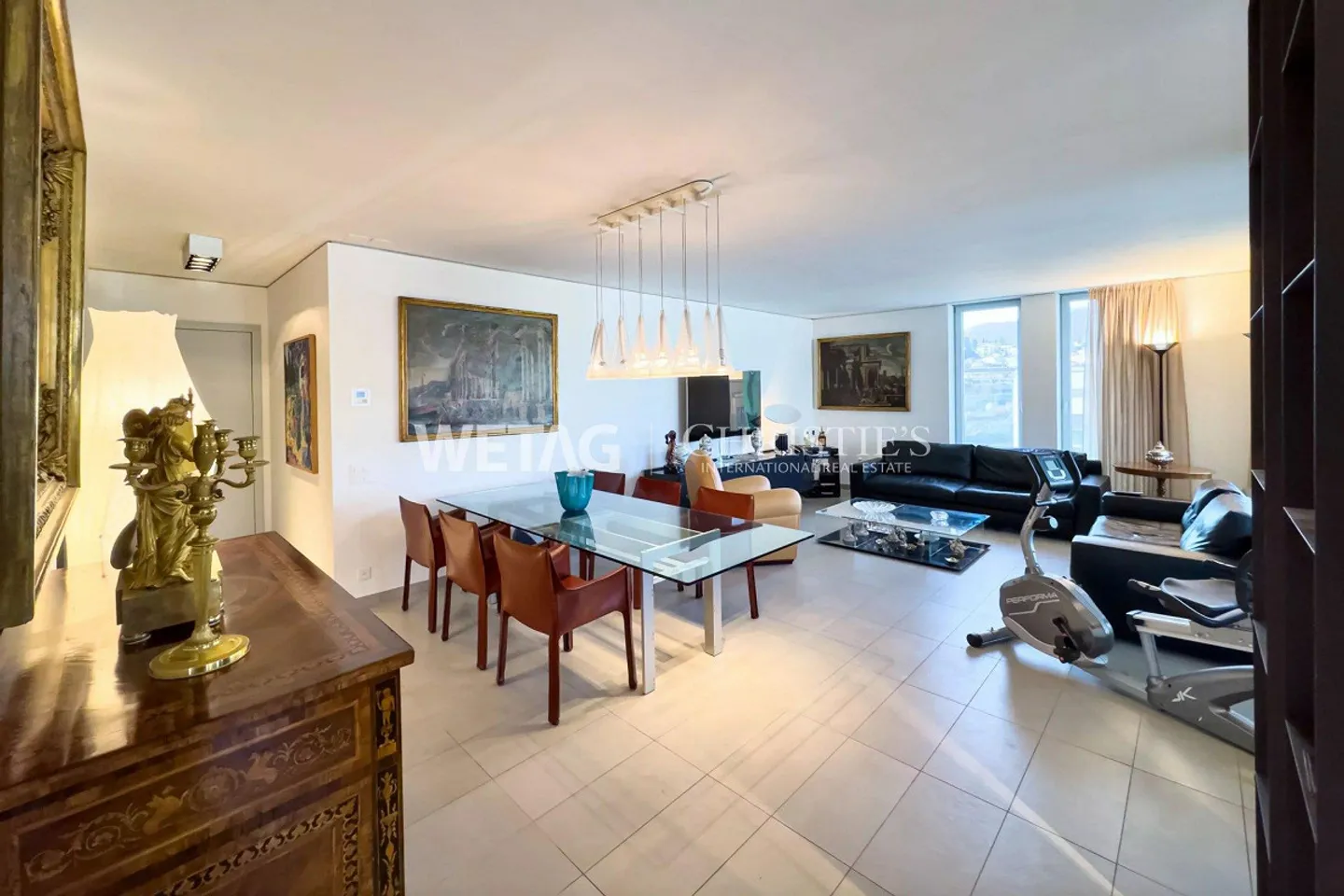 Attractive 4.5 Room Apartment in Lugano-Pazzallo for Sale, Two... - Photo 7 of 12