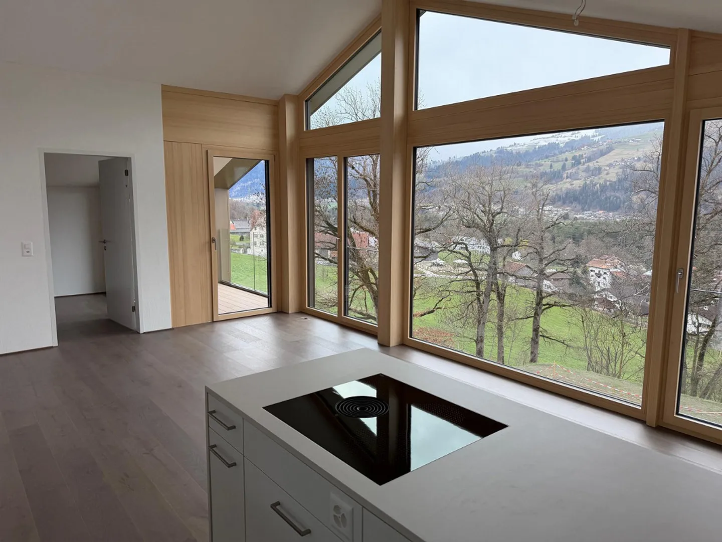 Appartement 2,5 pièces - Photo 2 sur 7