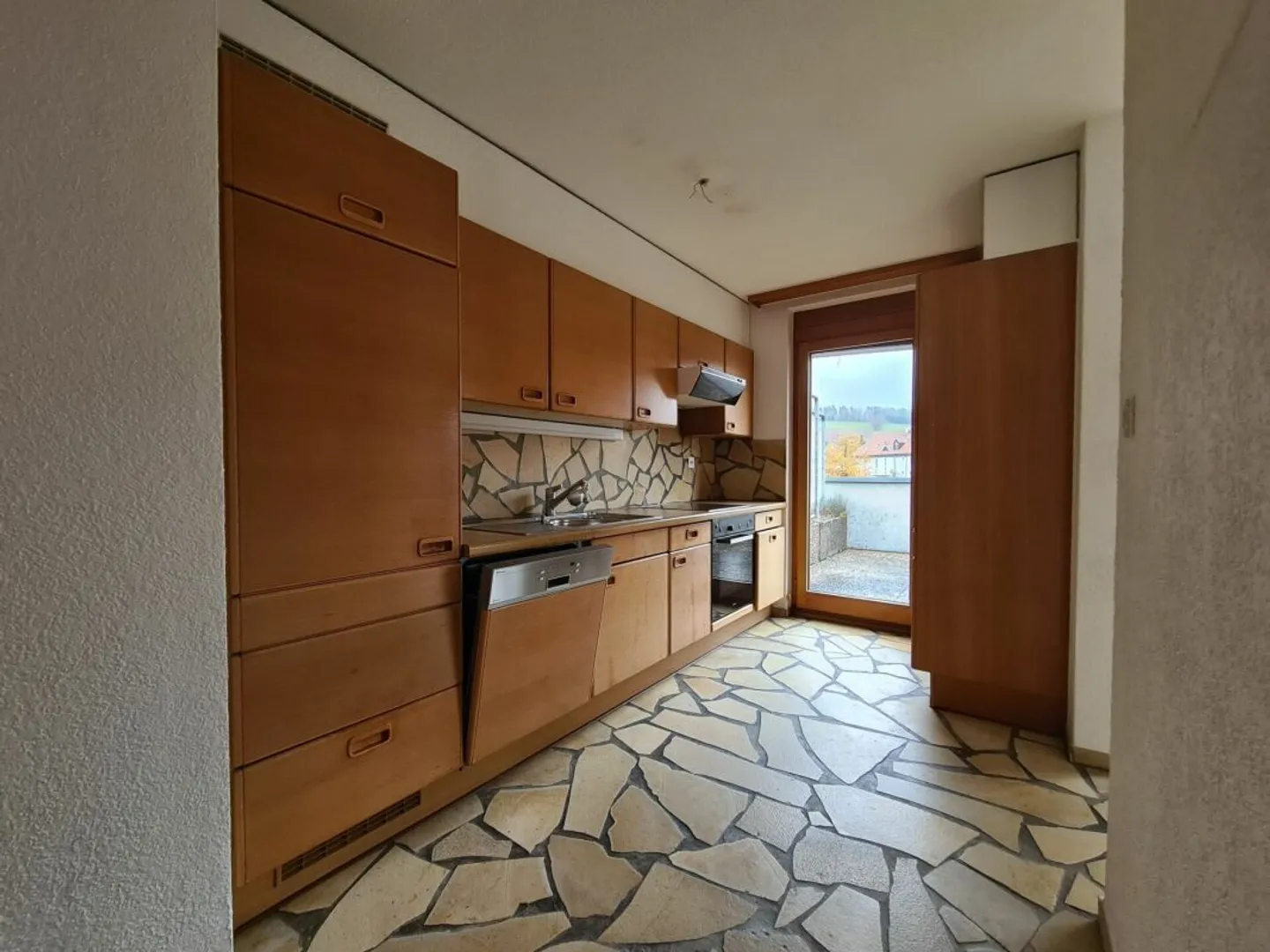 4,5-Zimmer-Wohnung mit Balkon - Foto 3 von 10