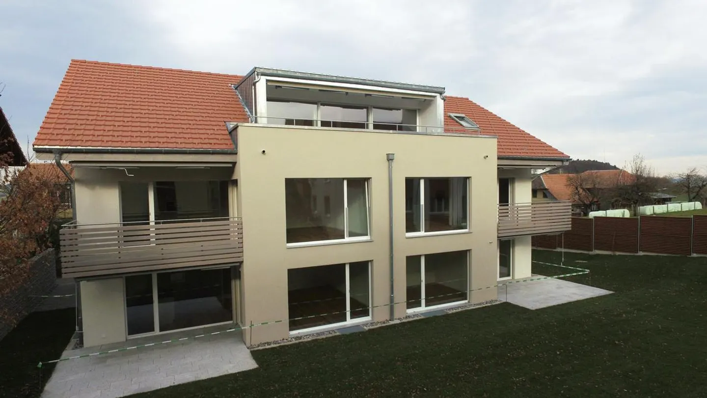 Appartement moderne de 4,5 pièces dans la verdure ! - Photo 8 sur 10