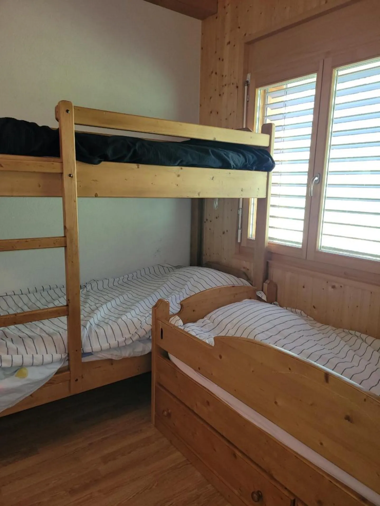 Chalet moderne avec vue sur les Alpes - Photo 9 sur 12