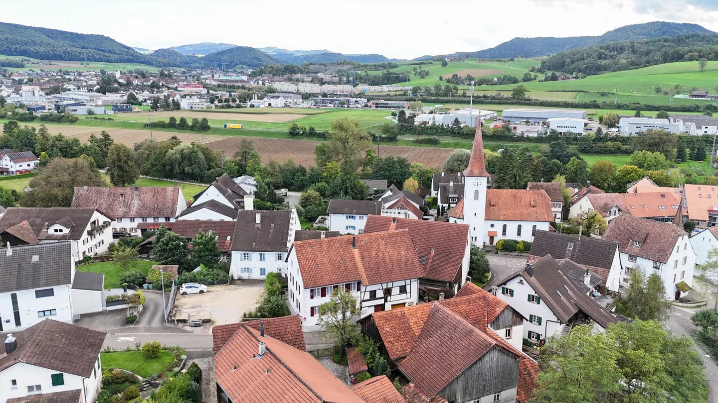 Charmante Doppelhaushälfte in Oeschgen - Foto 14 von 15