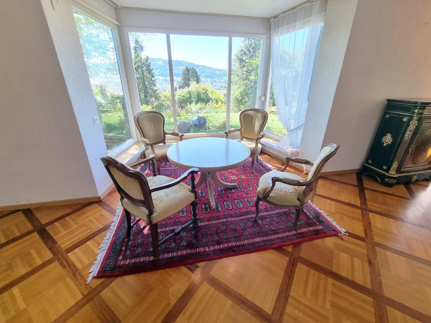 8.5-Room Country House Villa in the Best View Location with Large Garden - Photo 3 of 10