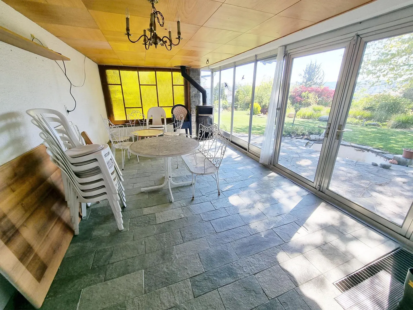 8.5-Room Country House Villa in the Best View Location with Large Garden - Photo 5 of 10