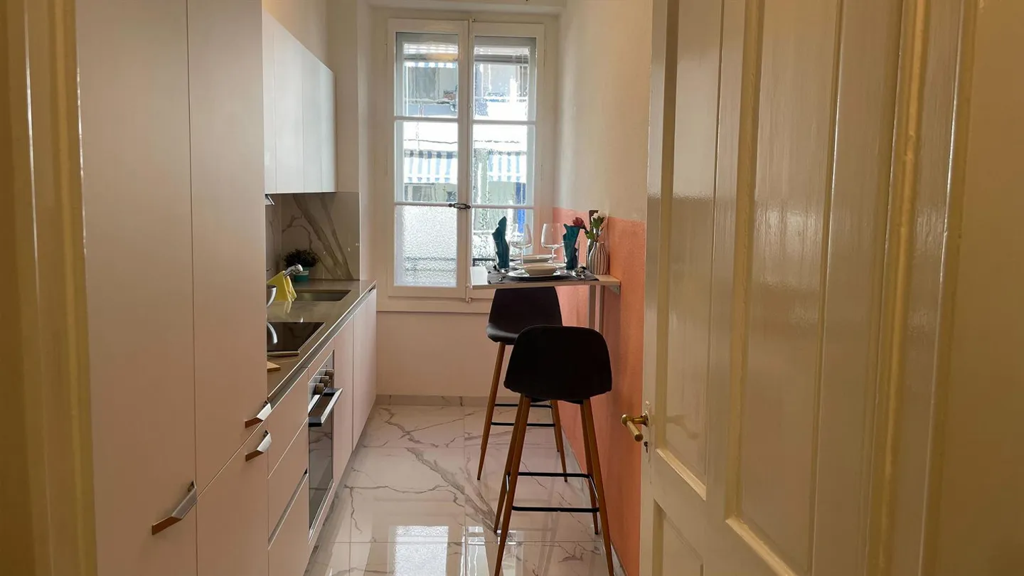 Charming Renovated Apartment in the Center of Lausanne - Photo 26 of 30