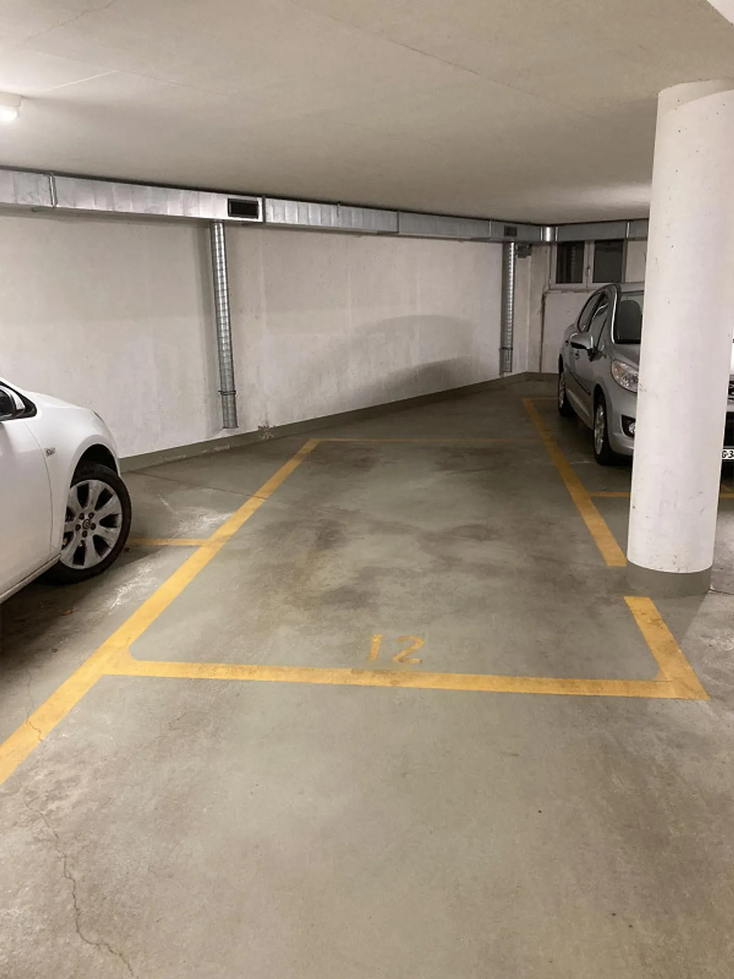 Zentraler Parkplatz Nähe Bahnhof - Foto 3 von 3