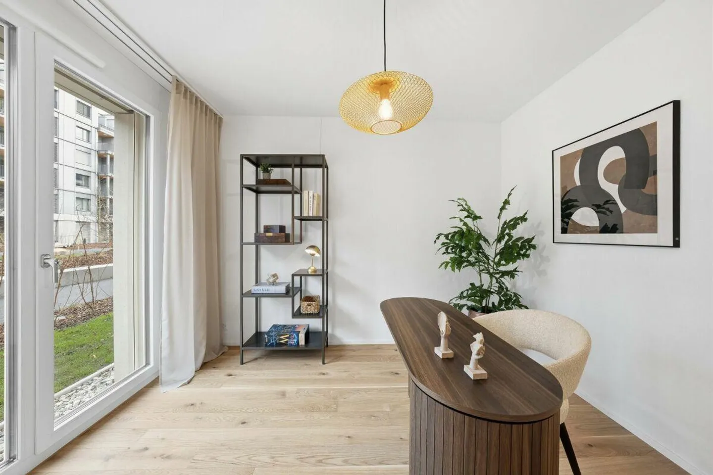 Appartamento centrale di 4,5 stanze al piano terra con grande giardino condiviso - Foto 11 di 13