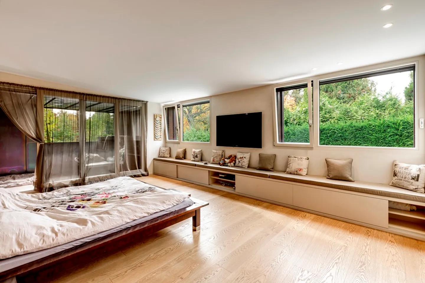 Zeitgenössische Eleganz im Herzen von Conches - Foto 9 von 13