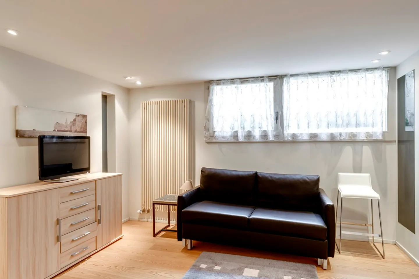 Zeitgenössische Eleganz im Herzen von Conches - Foto 10 von 13