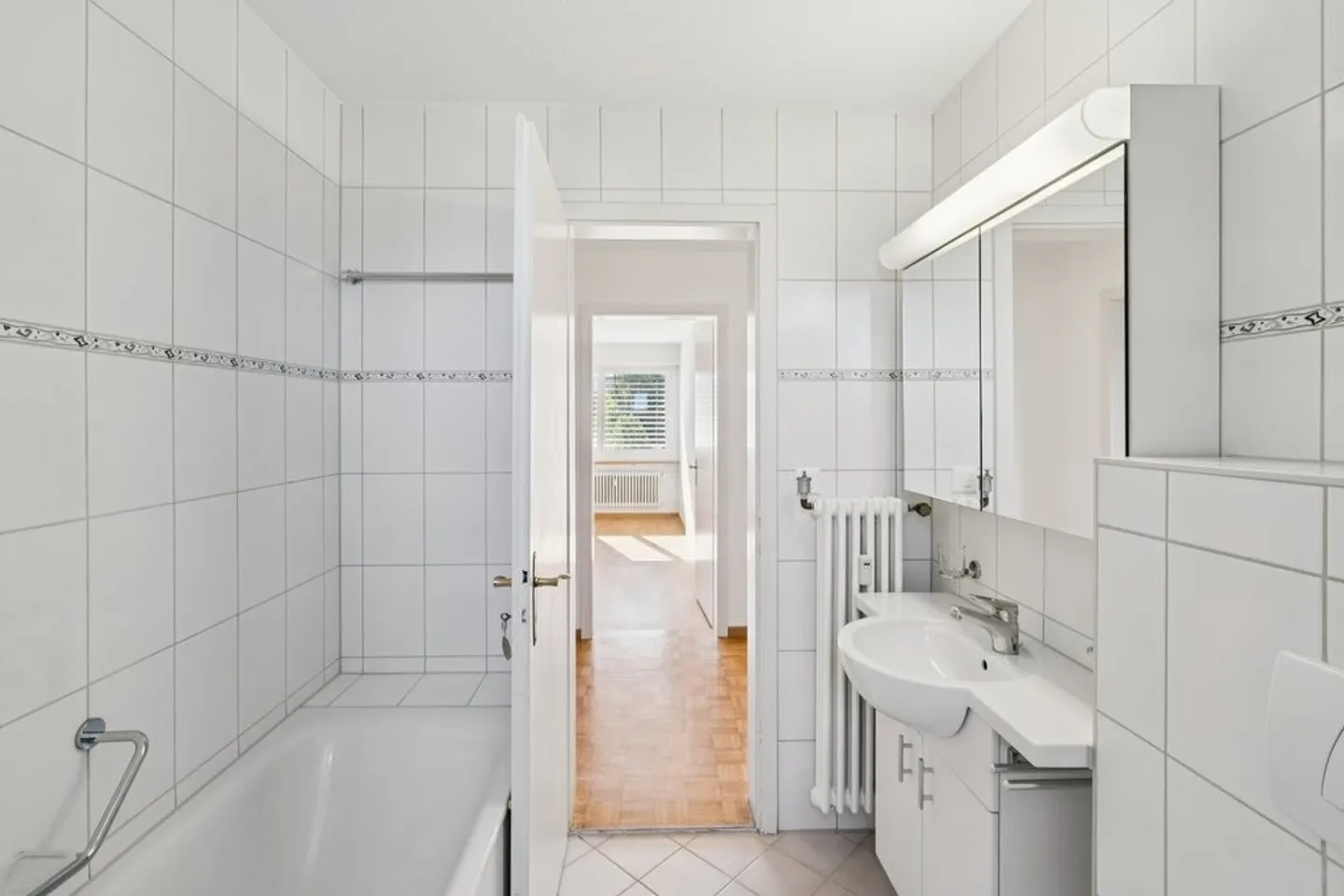 Helle Familienwohnung im Grünen - Foto 8 von 9