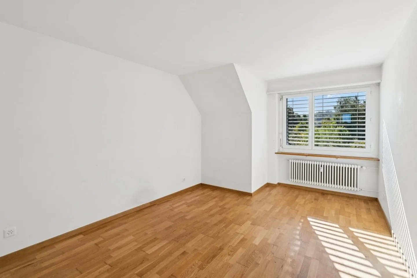 Helle Familienwohnung im Grünen - Foto 3 von 9