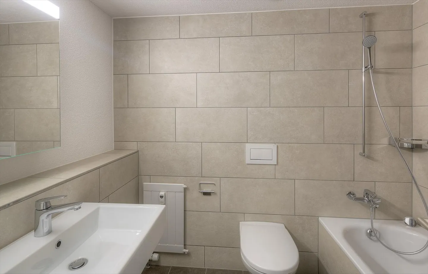 Schöne Wohnung in Ittigen! - Foto 3 von 5