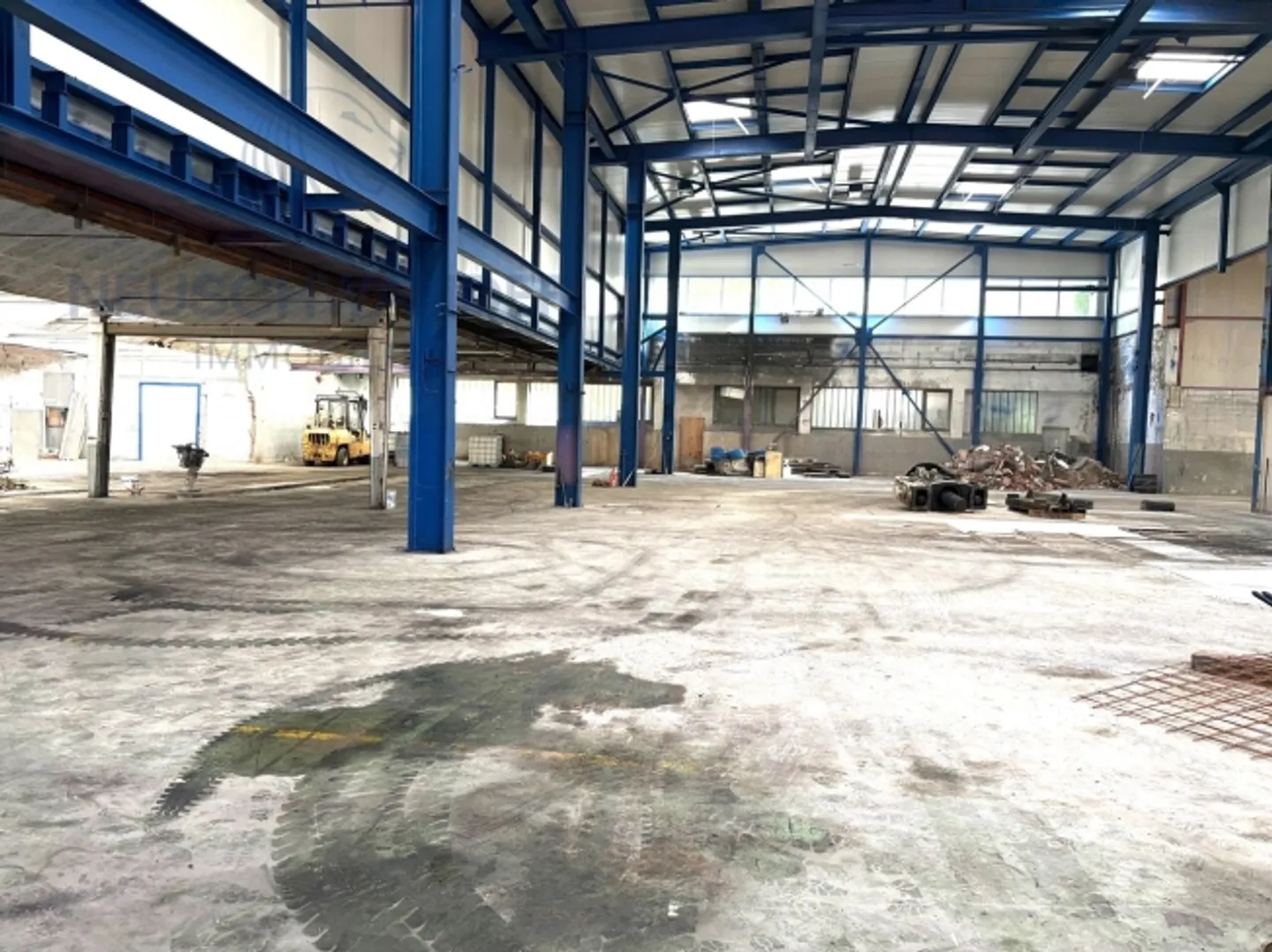 Industrial site housing leased areas with very good yield - Photo 11 of 12