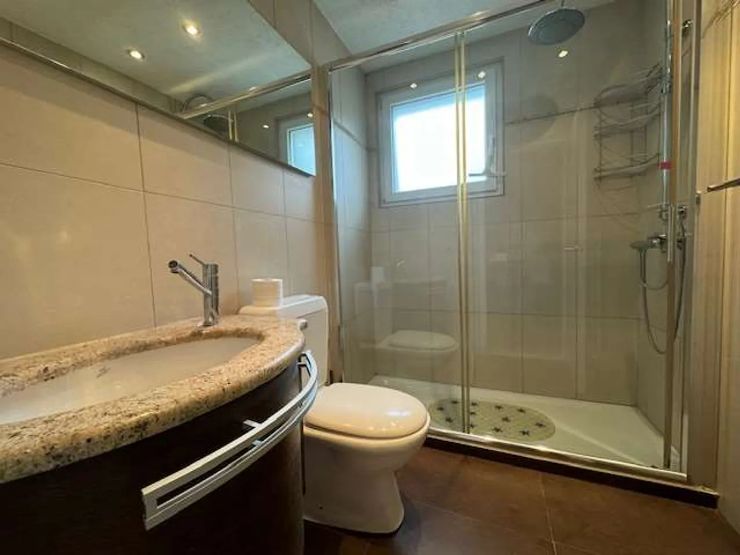 Helles Apartment in Paradiso - Foto 5 von 6