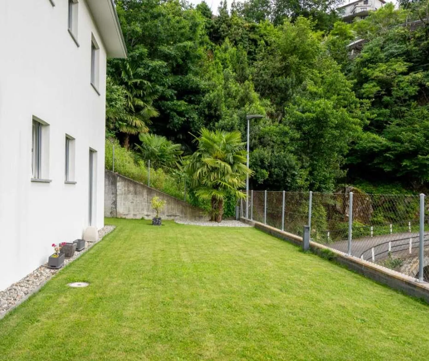 Wohnung 5,5 mit Exklusivem Blick auf die Burgen - Foto 3 von 13