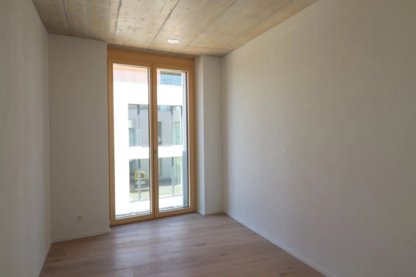 «Moderne 4.5-Zimmer-Erdgeschosswohnung mit Gartensitzplatz» - Foto 5 von 8