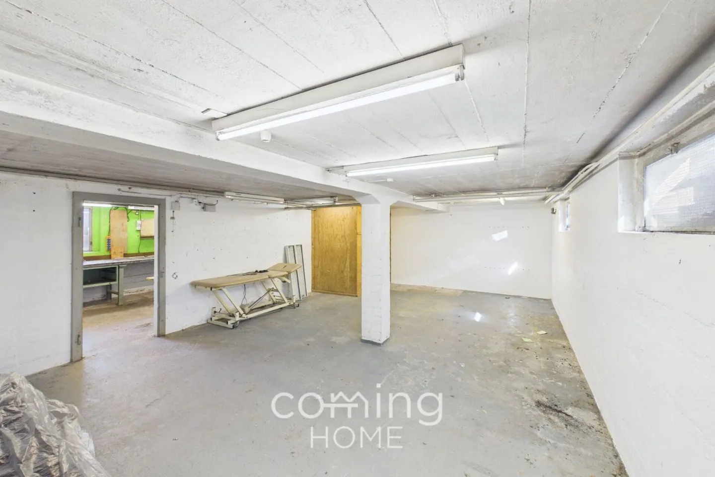 Werkstatt und Büro mit 15 Parkplätzen - Gewerbeimmobilien im gut angebundenen Gebiet von Luterbach - Foto 13 von 13