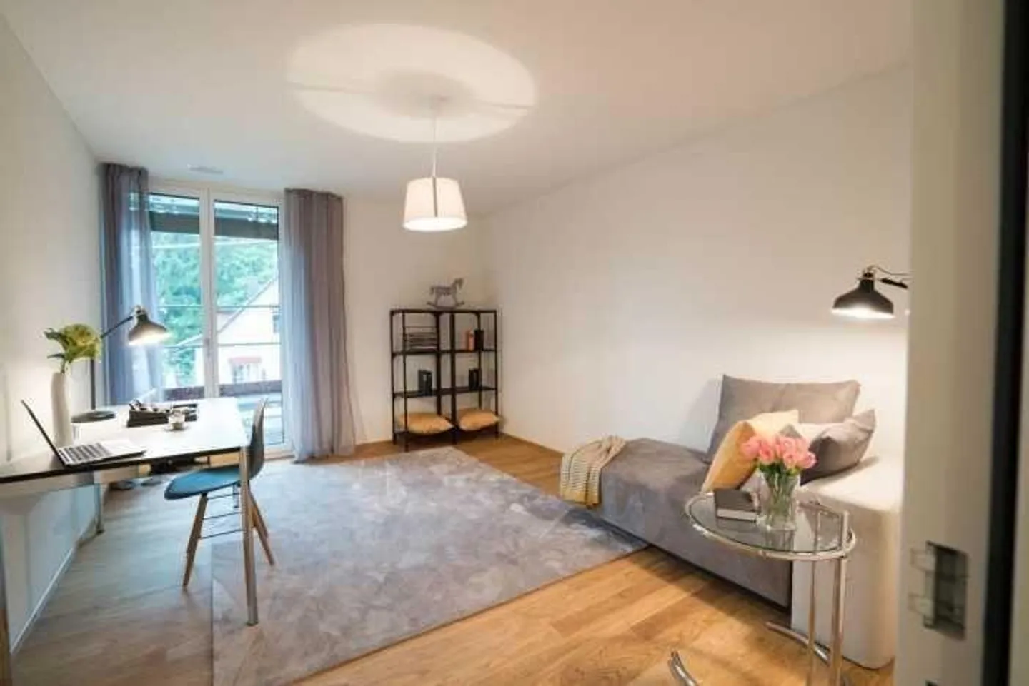 Ampio e ultramoderno appartamento di 4,5 locali in un complesso ben curato - Foto 5 di 13