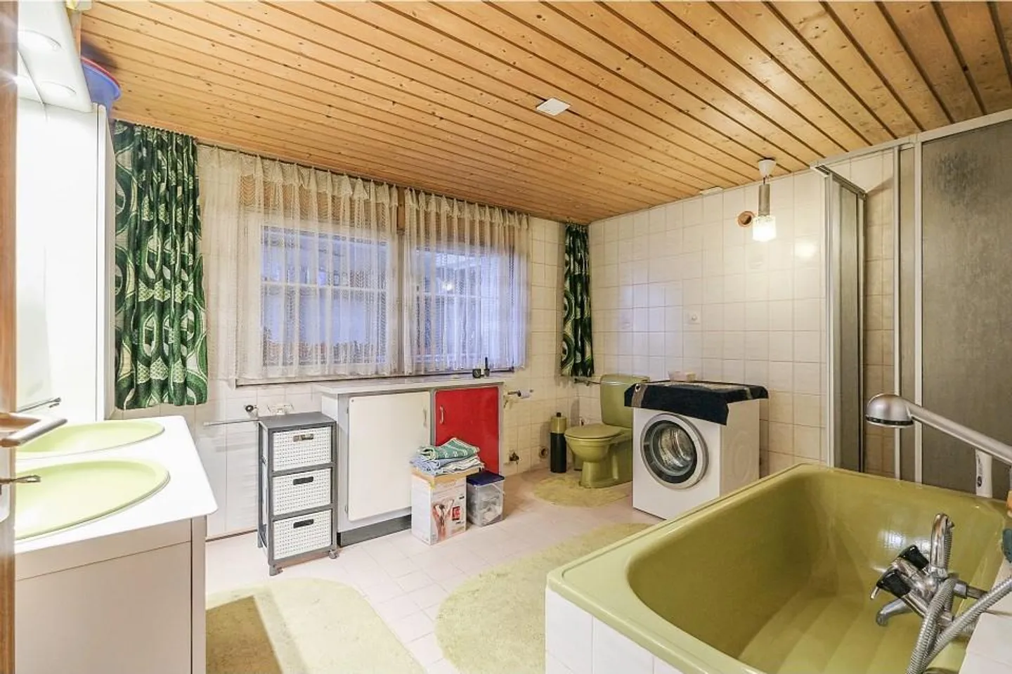 Maison individuelle de 4,5 pièces avec potentiel d'extension et immense terrain ! - Photo 5 sur 13