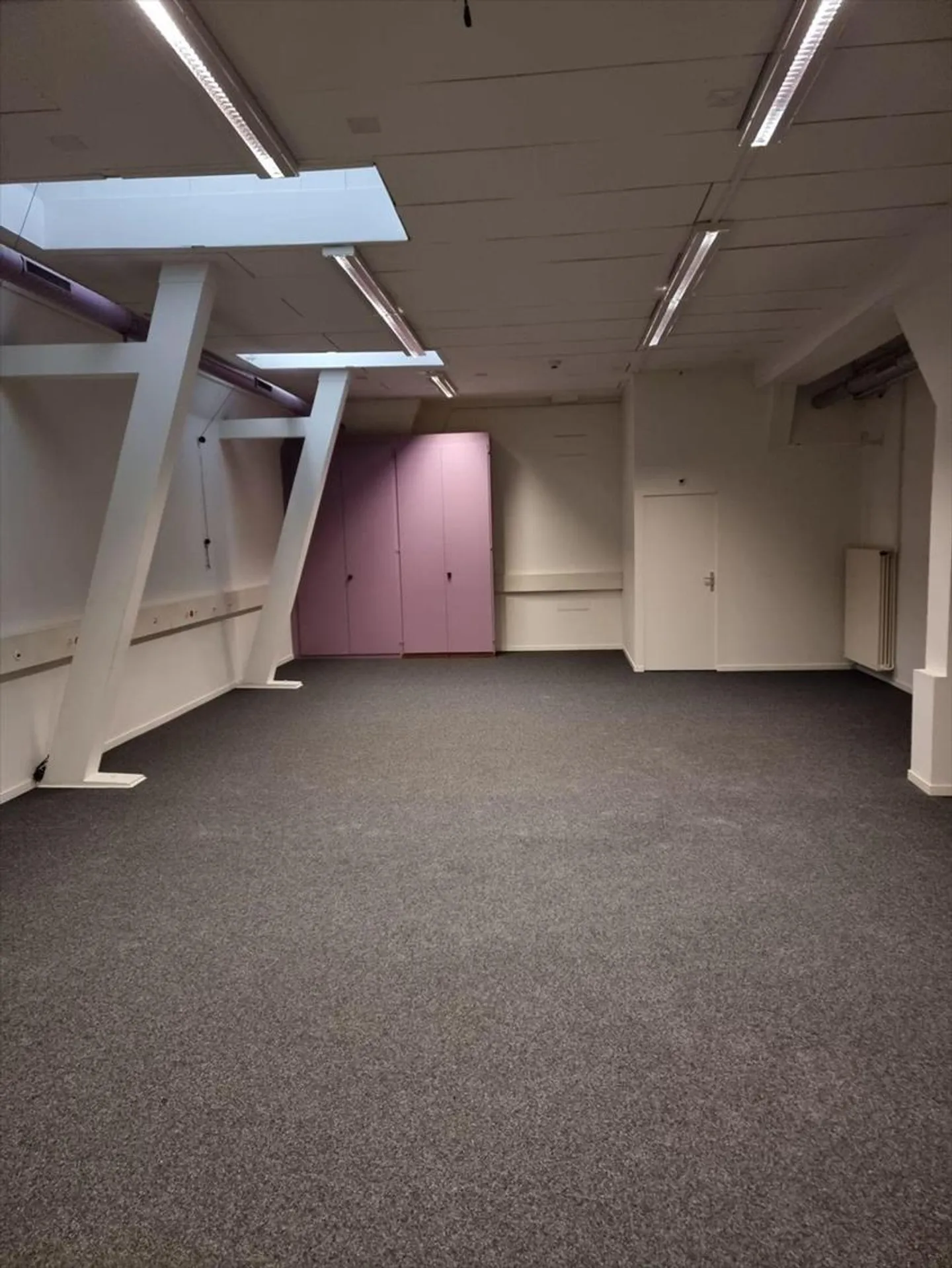 Stanza di circa 78 m2 in affitto a Neuchâtel - Foto 5 di 10