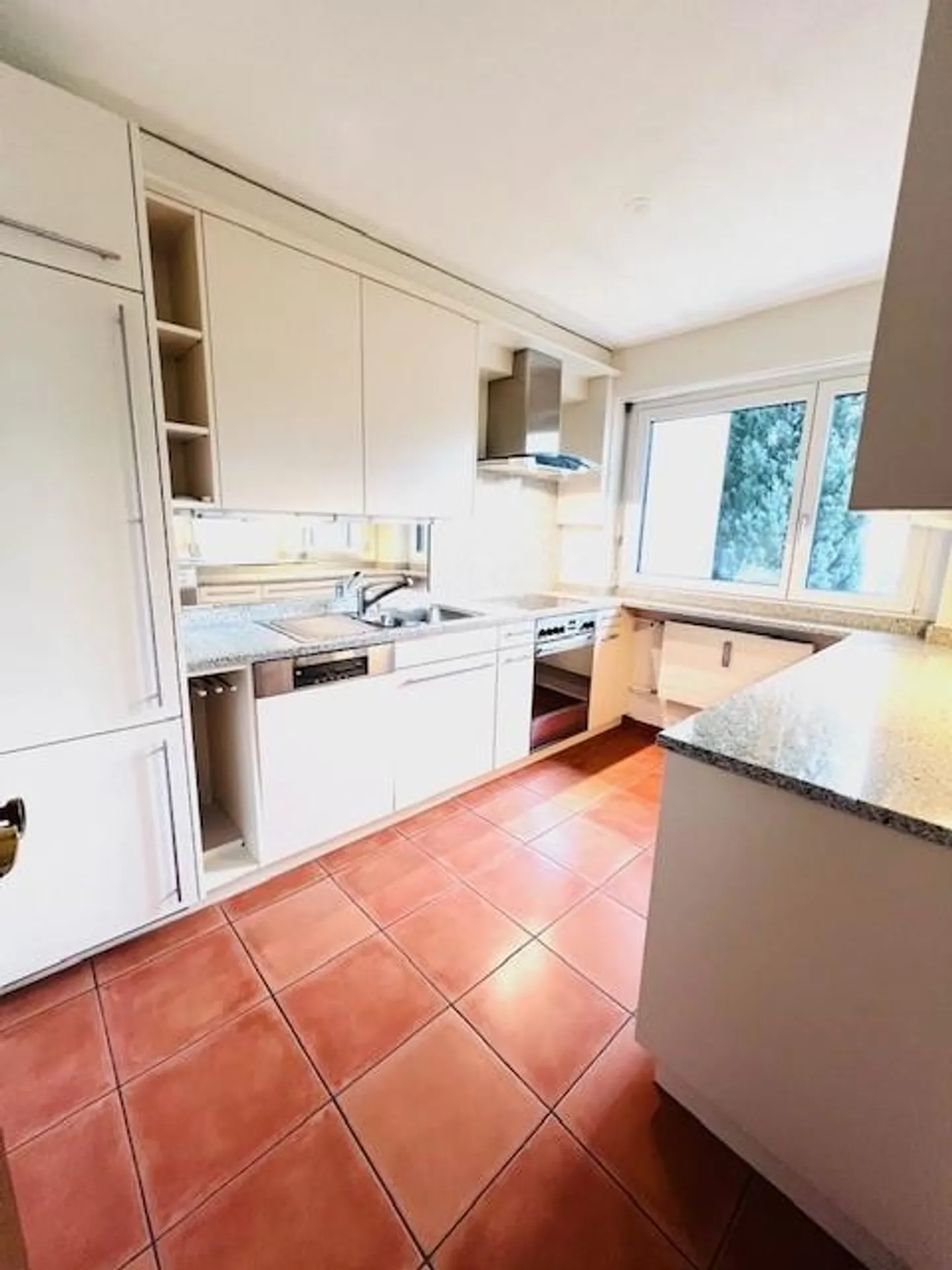 Charmante 4.5-Zimmer-Wohnung im Herzen von Kreuzlingen - Foto 5 von 13