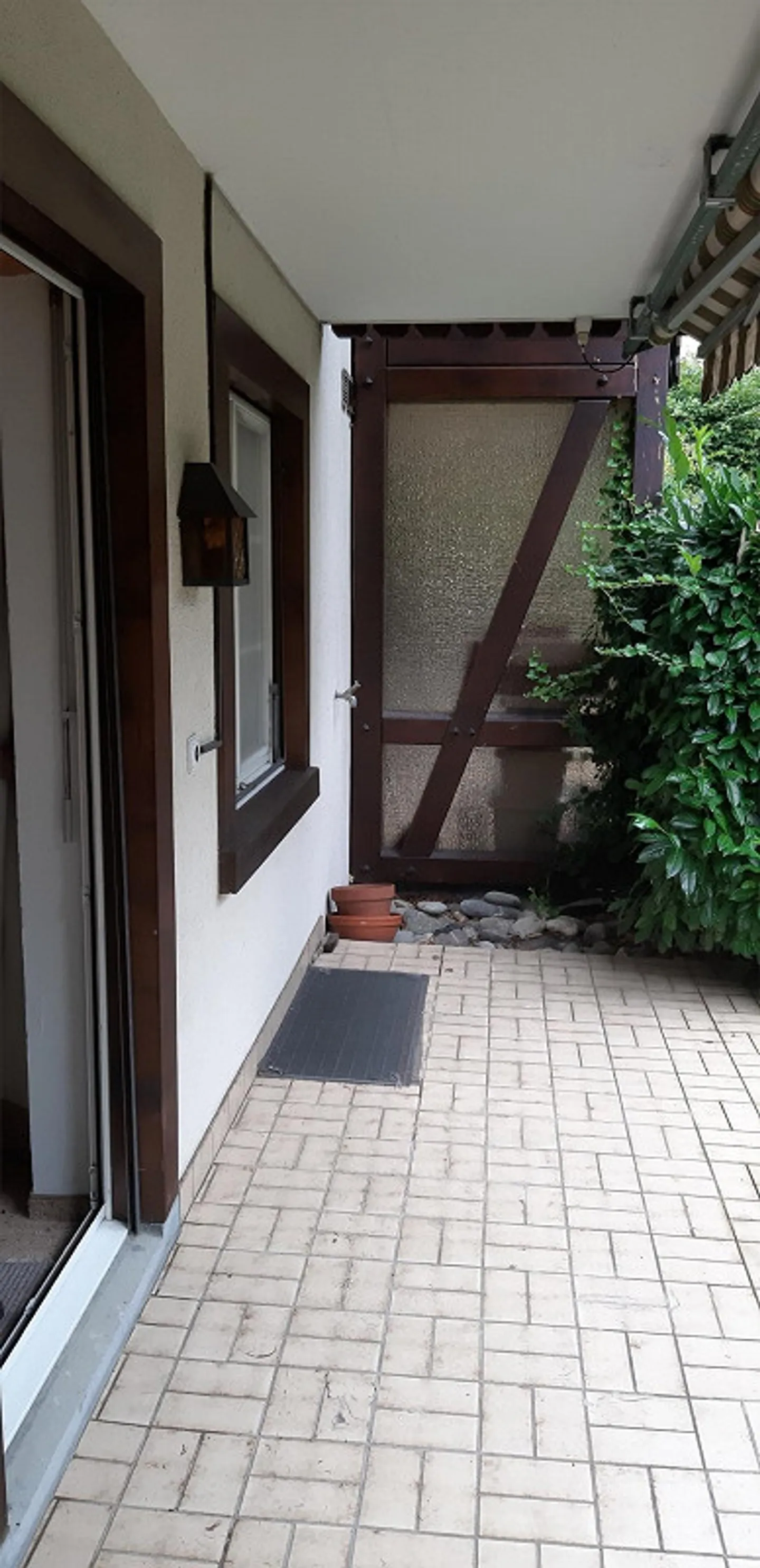 Appartamento 1 1/2 camere con area giardino - Foto 3 di 9