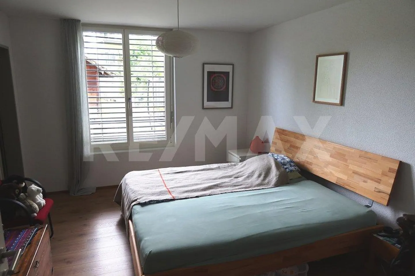 Appartamento moderno di 4,5 locali in posizione attraente a Jenins - Foto 5 di 6