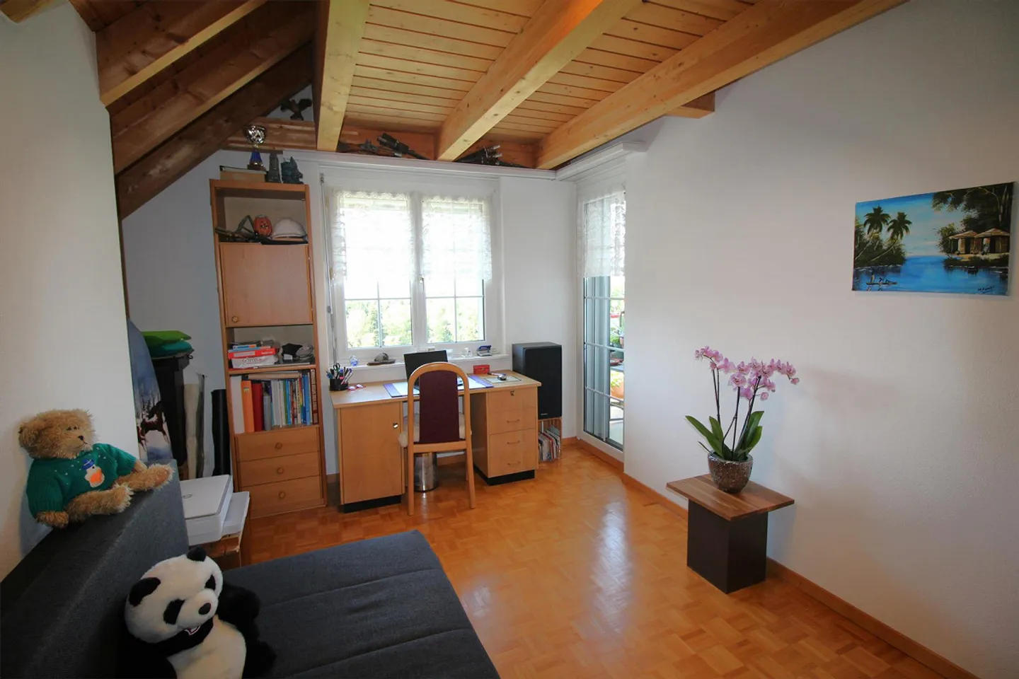 Appartamento duplex 5.5 camere con balcone e bella vista - Foto 9 di 12