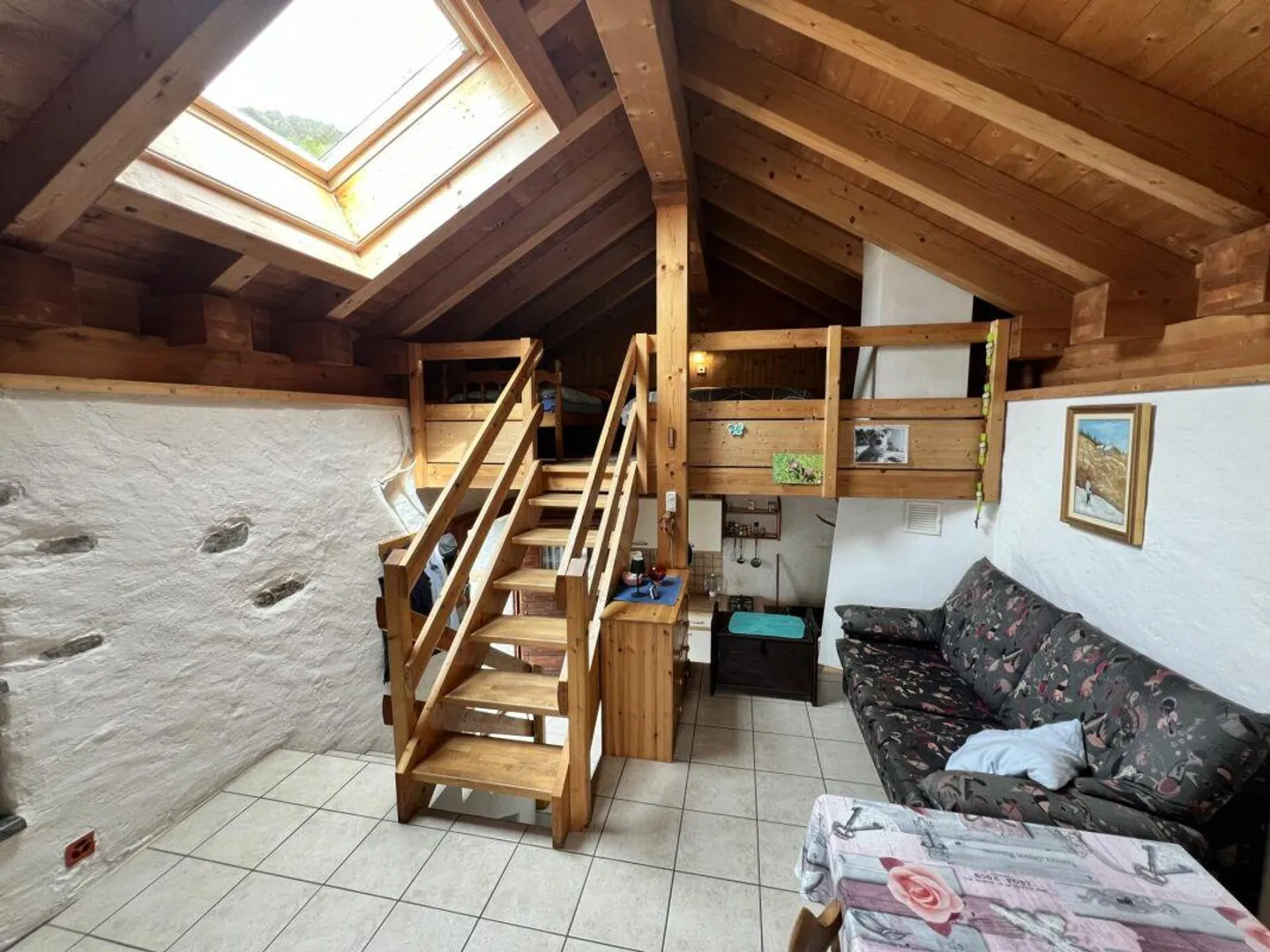 Rustikales Chalet in der Natur - Foto 7 von 18
