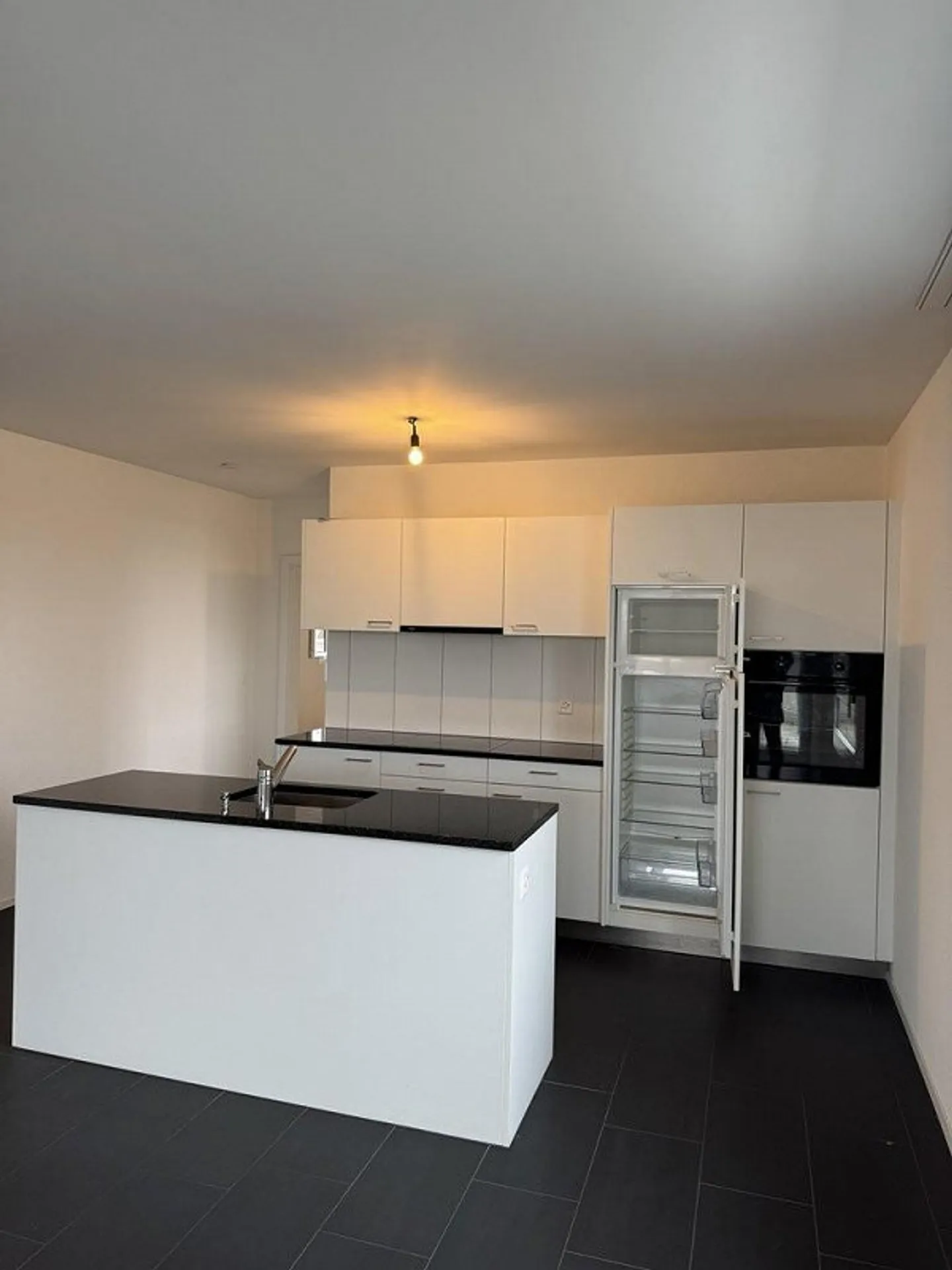 Modern Living in the Green - Photo 4 of 8