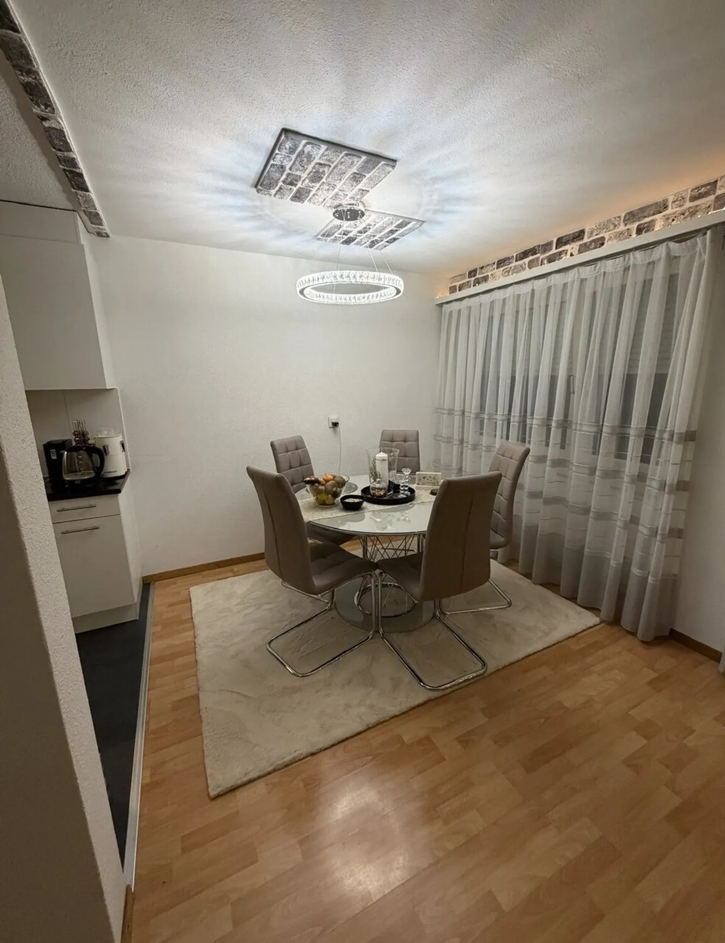 Attractive 3.5-room apartment in Ittigen - Photo 2 of 7